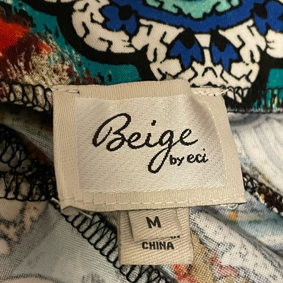 Beige by Eci Size Medium Bold Print Flowy Maxi Skirt - Picture 2 of 7